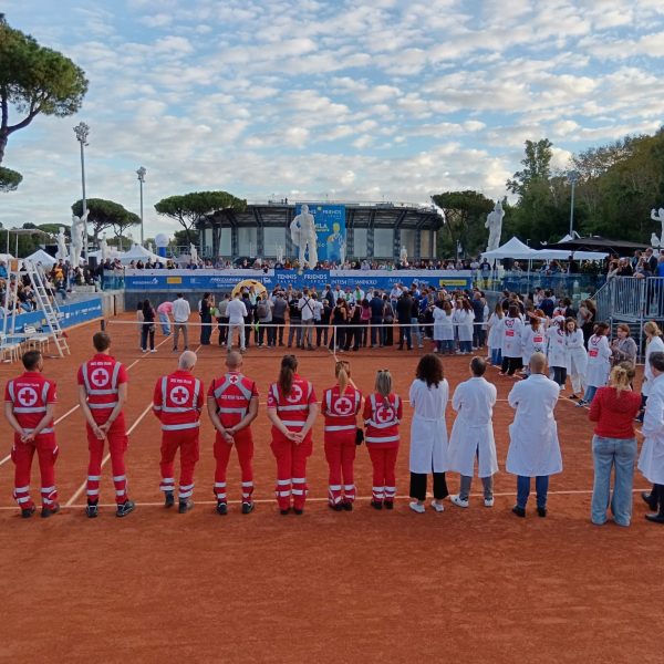 L'Associazione Sanitas et Cura ha partecipato all'evento TENNIS and FRIENDS, tenutosi il 13-14 ottobre al Foro Italico di Roma, dove erano presenti tutte le ASL e Aziende Ospedaliere di Roma e provincia.